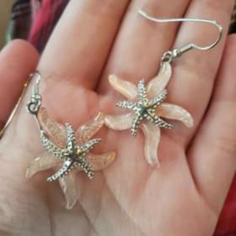Starfish earrings